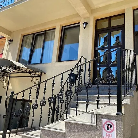 Jacob's Apartahotel